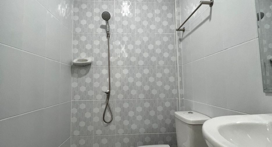Reihenhaus zum Kauf mit 2 Zimmer in Bang Yai, Nonthaburi