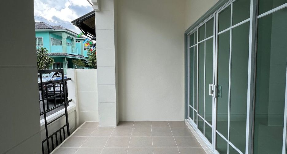 Reihenhaus zum Kauf mit 2 Zimmer in Bang Yai, Nonthaburi