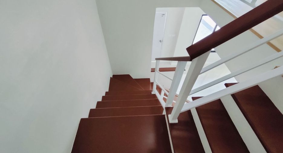 For sale 3 bedrooms townhouse in Bang Phli, Samut Prakan
