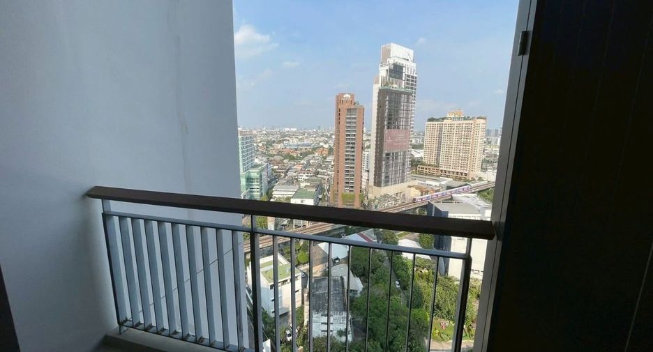 À vendre 1 chambre condo à Khlong Toei, Bangkok