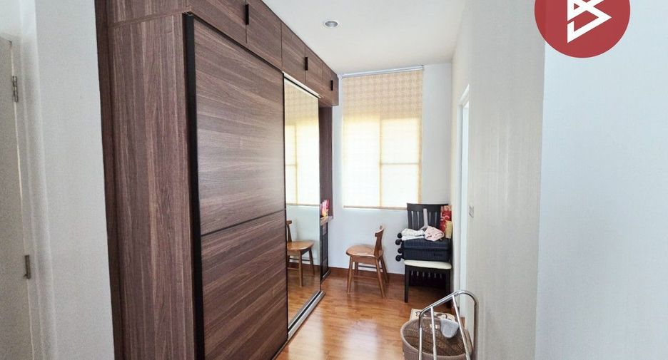 For sale 4 bedrooms house in Pak Kret, Nonthaburi
