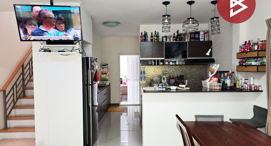 For sale 4 bedrooms house in Pak Kret, Nonthaburi