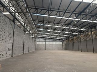 出租 仓库 在 Phra Pradaeng, Samut Prakan