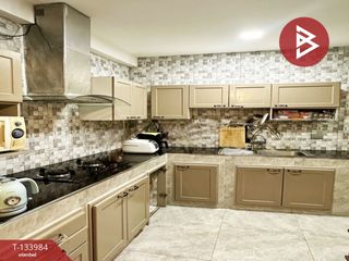 For sale 3 bedrooms townhouse in Lat Krabang, Bangkok