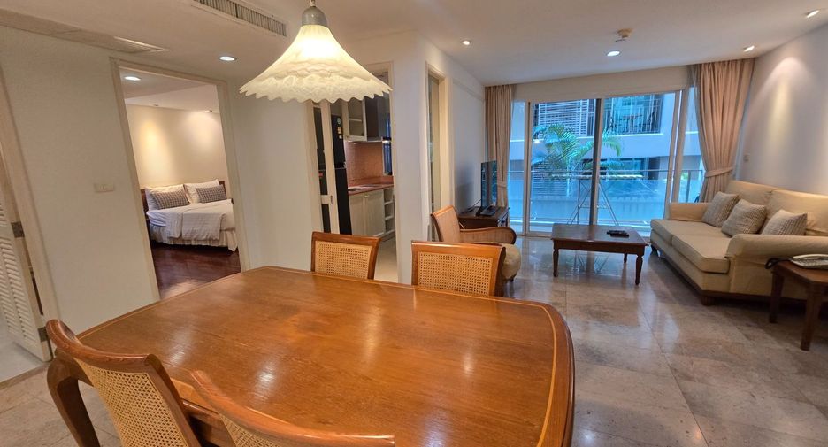 For rent 2 bedrooms apartment in Sathon, Bangkok
