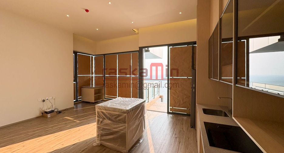 For sale 2 ベッドルーム condo in Bang Lamung, Chonburi