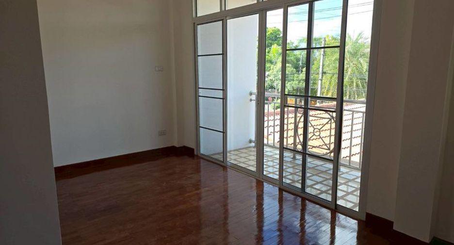 For sale 3 bedrooms house in San Sai, Chiang Mai