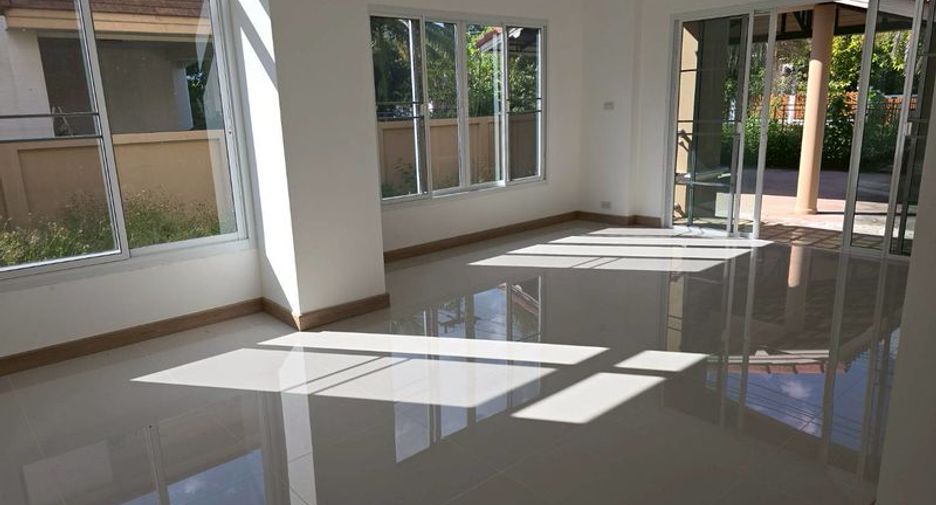 For sale 3 bedrooms house in San Sai, Chiang Mai