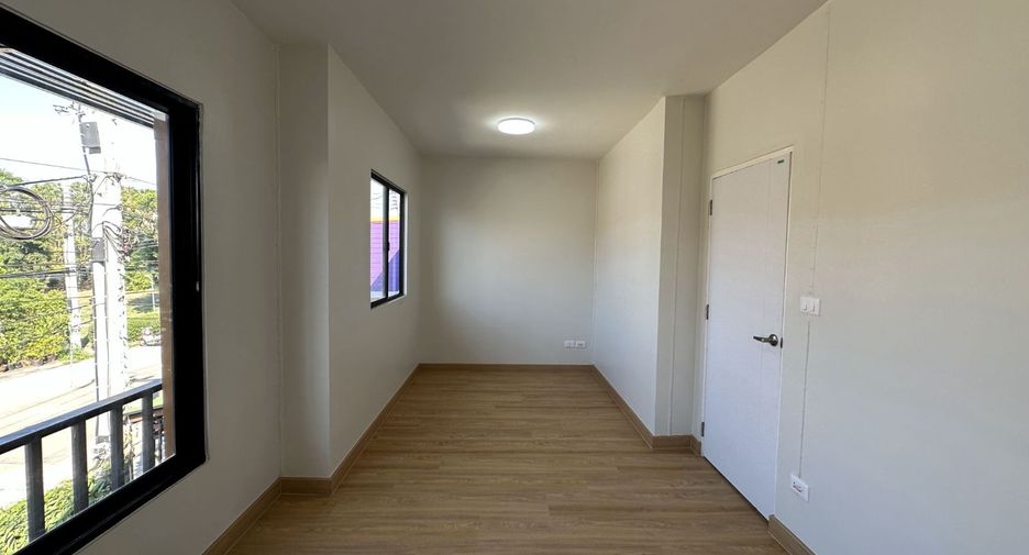 Reihenhaus zum Kauf mit 2 Zimmer in Bang Sao Thong, Samut Prakan