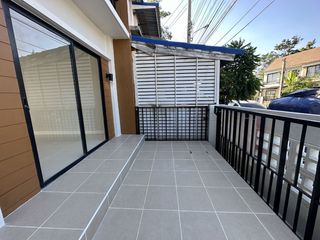 For sale 2 bedrooms townhouse in Bang Sao Thong, Samut Prakan