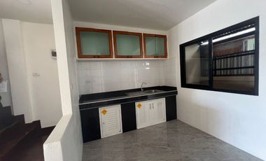 出售 3 卧室 联排别墅 在 Mueang Nakhon Si Thammarat, Nakhon Si Thammarat