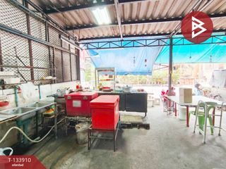 出售 4 卧室 商业空间 在 Mueang Samut Prakan, Samut Prakan