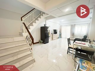 Reihenhaus zum Kauf mit 2 Zimmer in Bang Bo, Samut Prakan