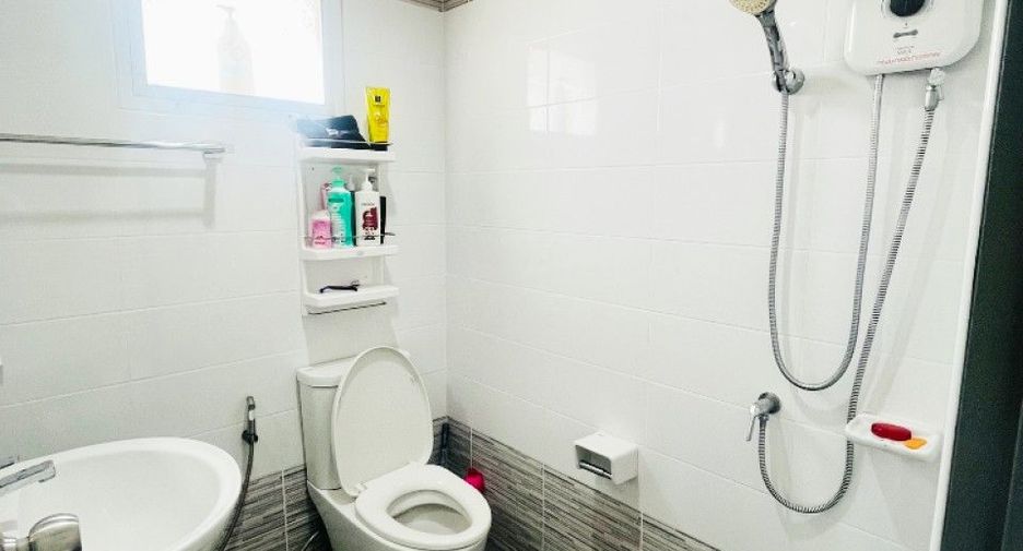 For sale 2 bedrooms townhouse in Bang Bo, Samut Prakan