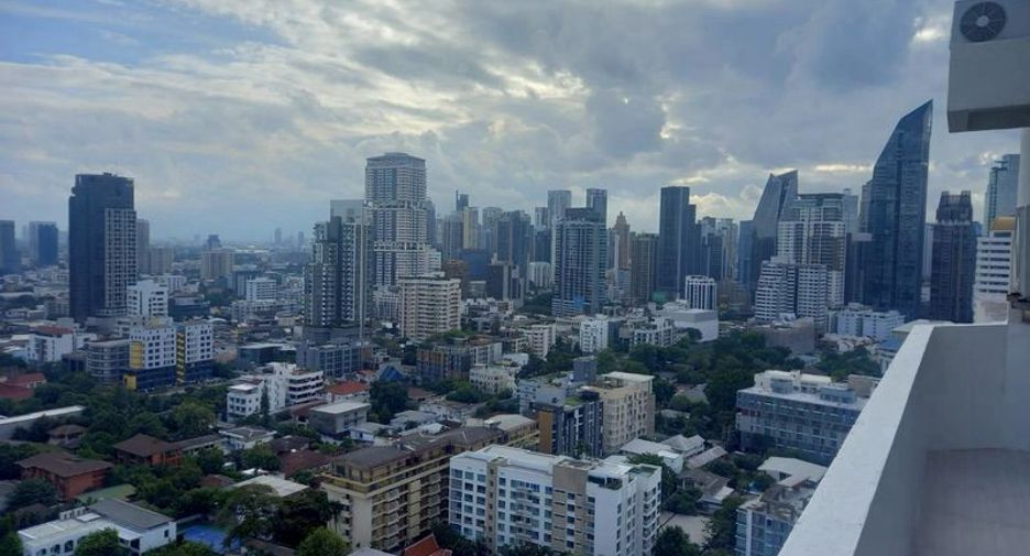 Condo en alquiler de 2 habitaciones en Watthana, Bangkok