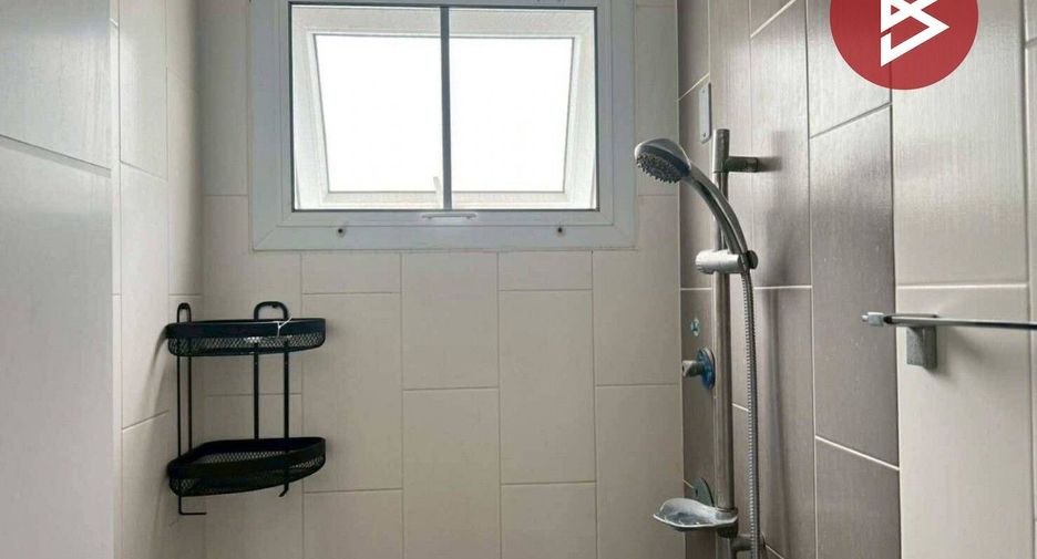 For sale 3 bedrooms townhouse in Lam Luk Ka, Pathum Thani