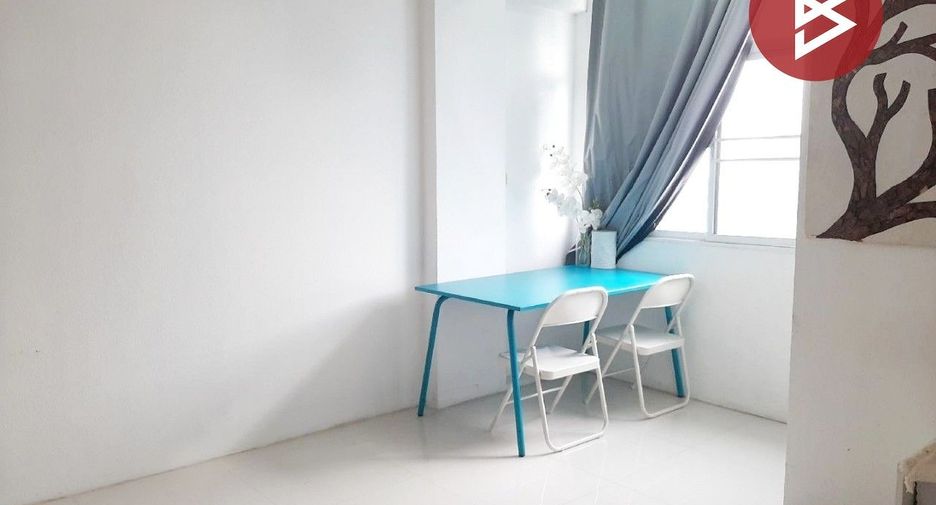 For sale 1 bed condo in Bang Na, Bangkok