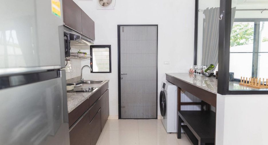 For rent and for sale 3 bedrooms townhouse in Bang Phli, Samut Prakan