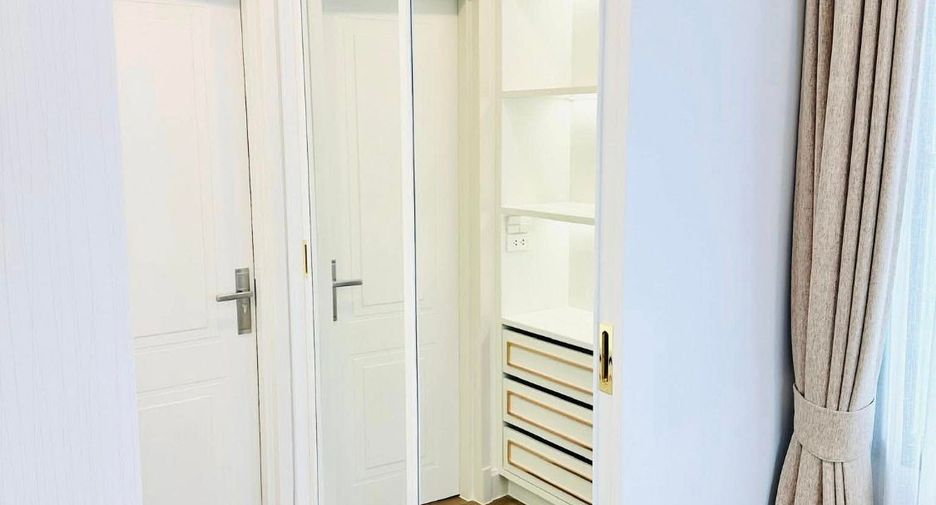 Casa en venta de 4 habitaciones en Saphan Sung, Bangkok