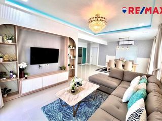 For sale 3 bedrooms house in Bang Lamung, Chonburi