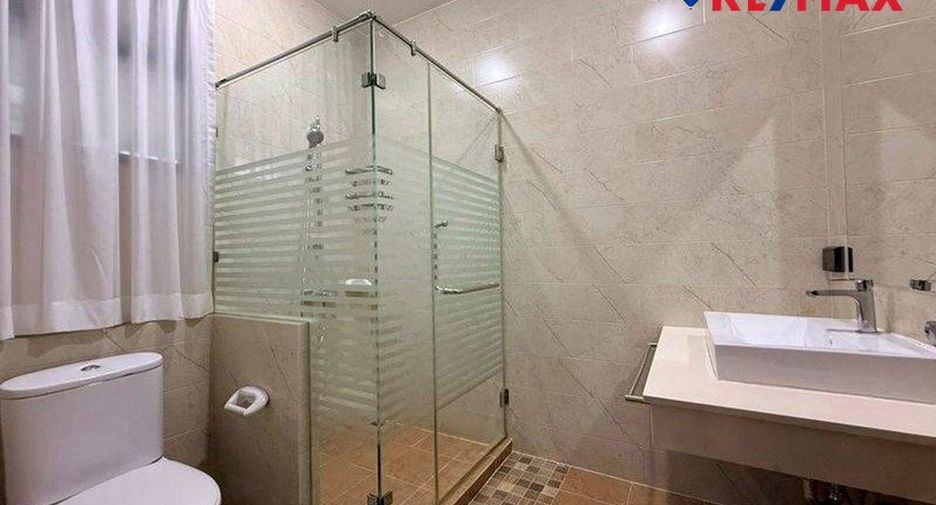 For sale 3 bedrooms house in Bang Lamung, Chonburi