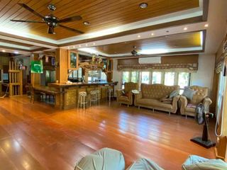 Villa zur Miete mit 7 Zimmer in Na Jomtien, Pattaya