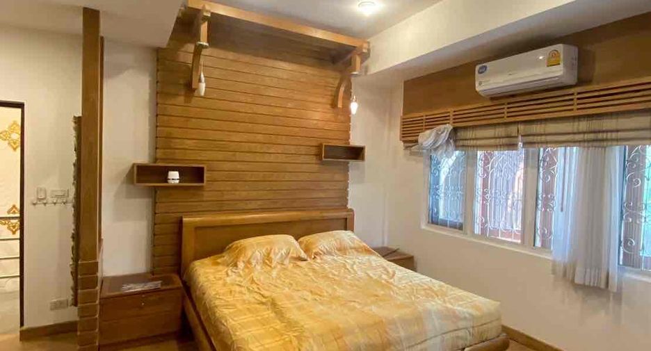 Villa zur Miete mit 7 Zimmer in Sattahip, Chonburi