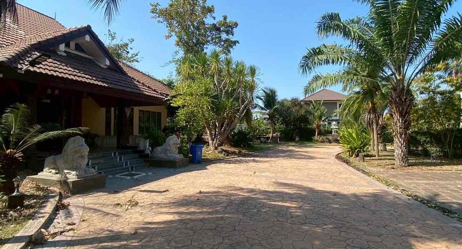 Villa zur Miete mit 7 Zimmer in Sattahip, Chonburi