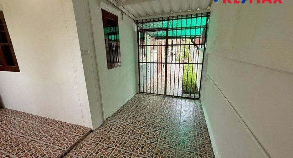Casa en venta de 4 habitaciones en Bang Lamung, Chonburi