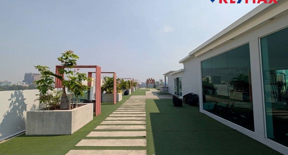 For sale 1 Beds condo in Bang Lamung, Chonburi