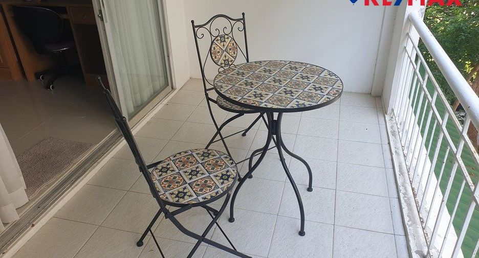 For sale studio condo in Bang Lamung, Chonburi