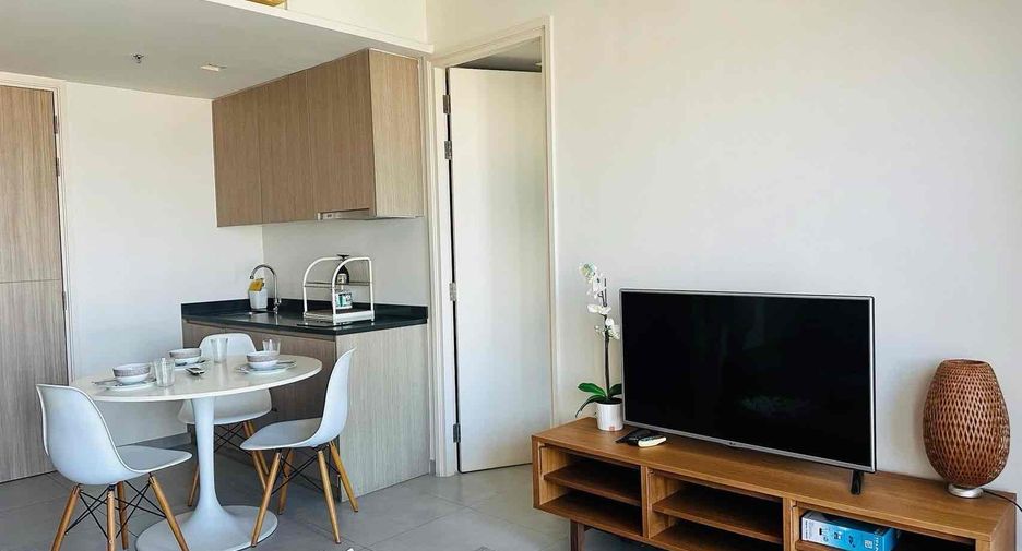 Condo en alquiler de 2 habitaciones en Bang Lamung, Chonburi