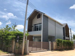 For rent and for sale 3 bedrooms villa in Mueang Phuket, Phuket