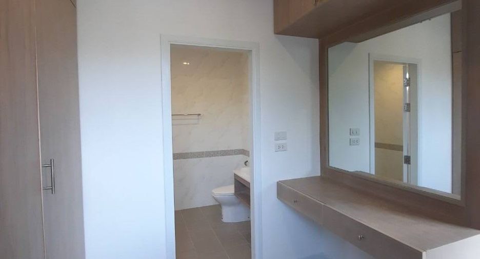 For rent and for sale 3 bedrooms villa in Mueang Phuket, Phuket