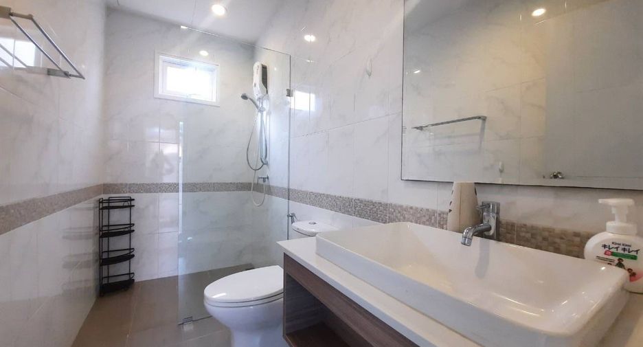 For rent and for sale 3 bedrooms villa in Mueang Phuket, Phuket
