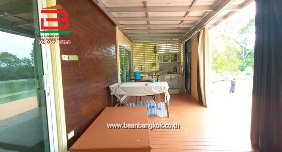 For sale land in Sam Khok, Pathum Thani