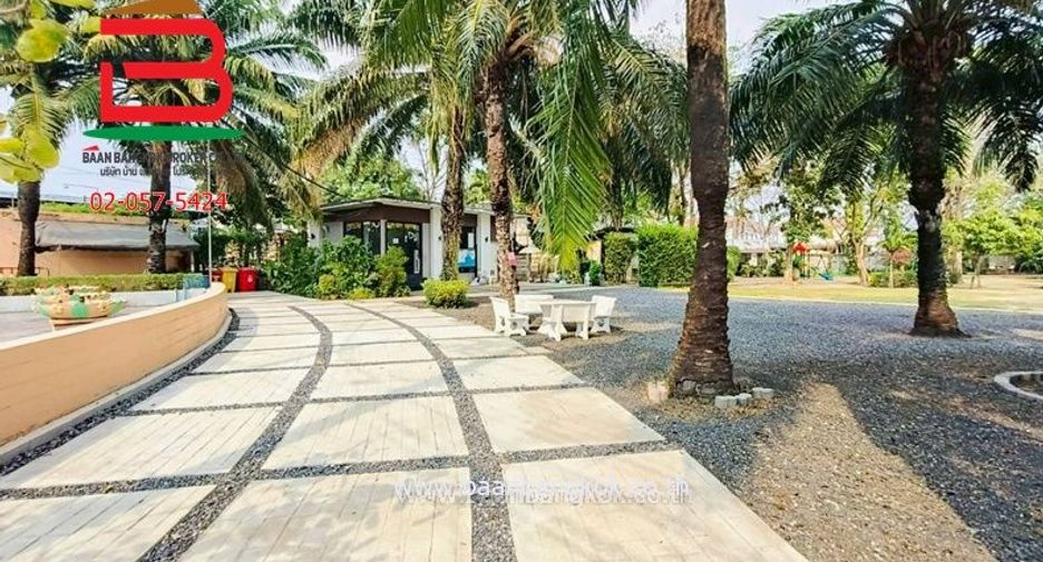 For sale 3 bedrooms house in Mueang Pathum Thani, Pathum Thani