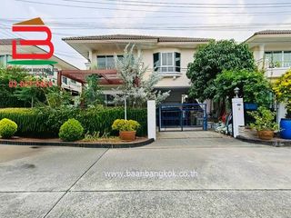 For sale 3 bedrooms house in Mueang Pathum Thani, Pathum Thani