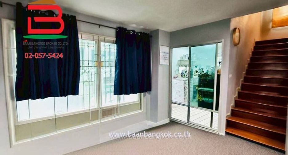 For sale 3 bedrooms house in Mueang Pathum Thani, Pathum Thani