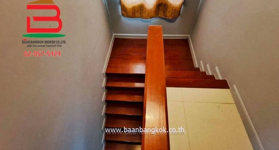 For sale 3 bedrooms house in Mueang Pathum Thani, Pathum Thani