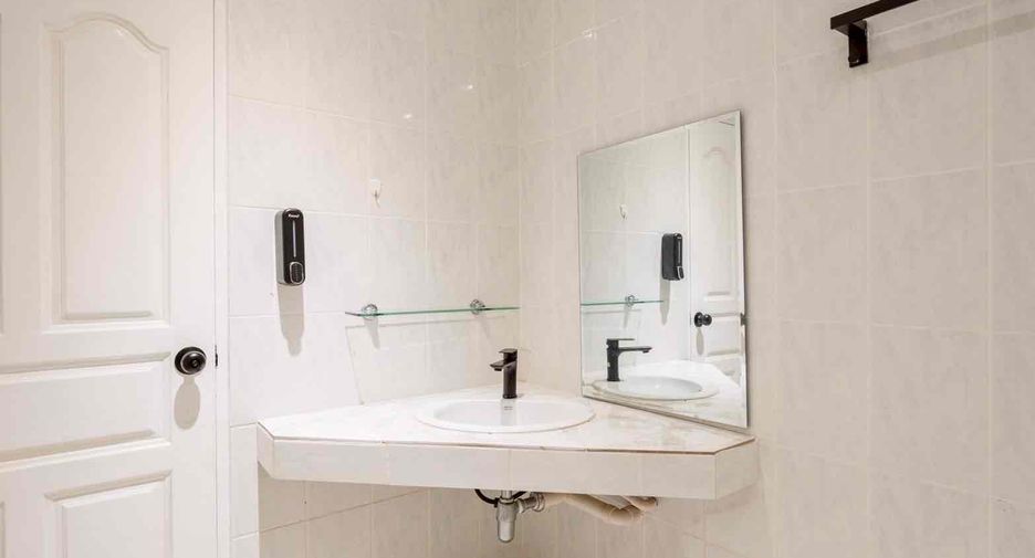 For rent 5 bedrooms villa in Bang Lamung, Chonburi