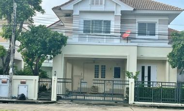 For rent 4 bedrooms house in Lat Krabang, Bangkok