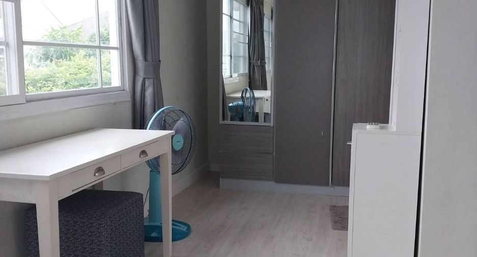 For rent 3 bedrooms house in Lat Krabang, Bangkok