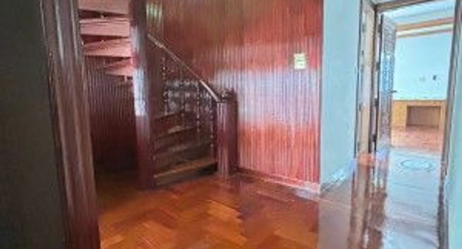 Casa en alquiler de 5 habitaciones en Prawet, Bangkok