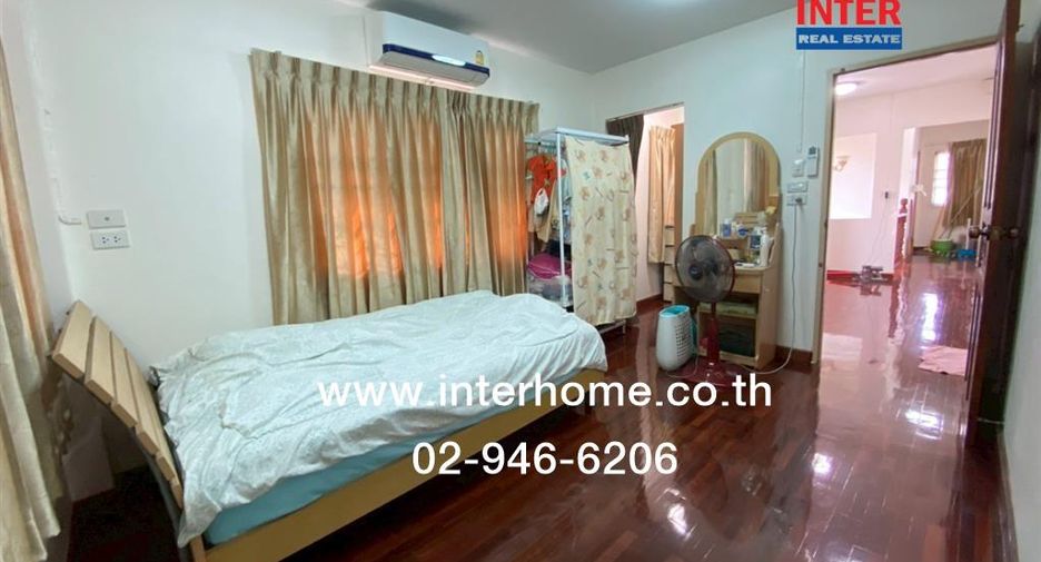 For sale 5 bedrooms house in Lam Luk Ka, Pathum Thani