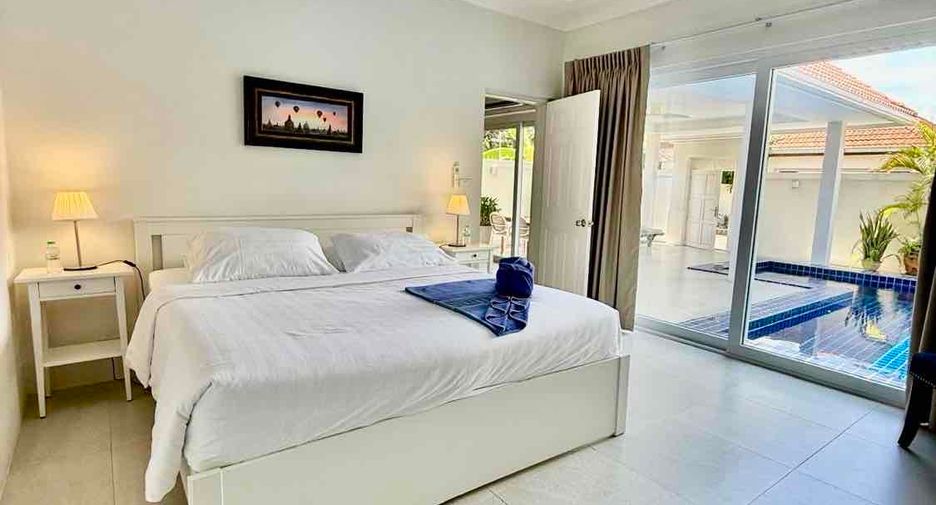 For sale 2 ベッドルーム villa in Bang Lamung, Chonburi