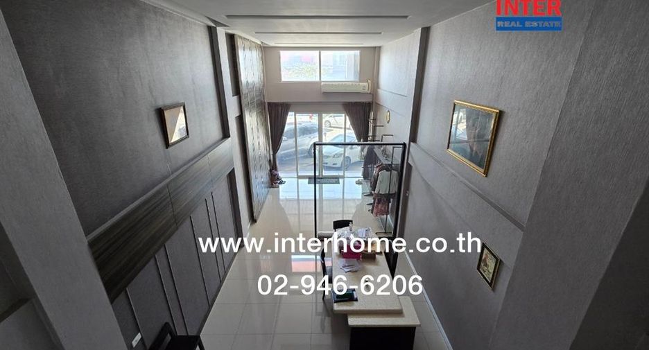 For sale 5 bedrooms retail Space in Khlong Sam Wa, Bangkok