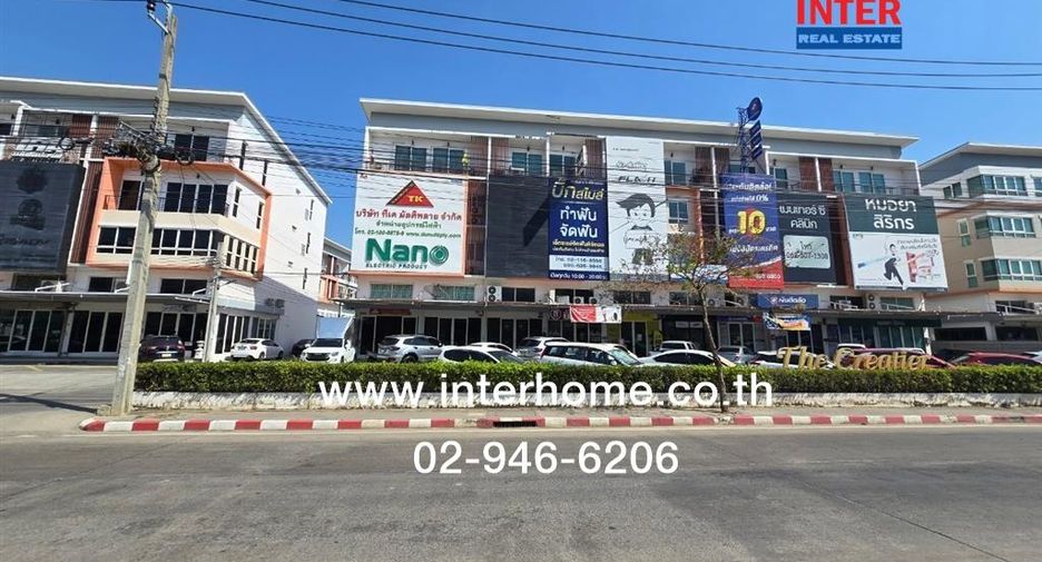 For sale 5 bedrooms retail Space in Khlong Sam Wa, Bangkok