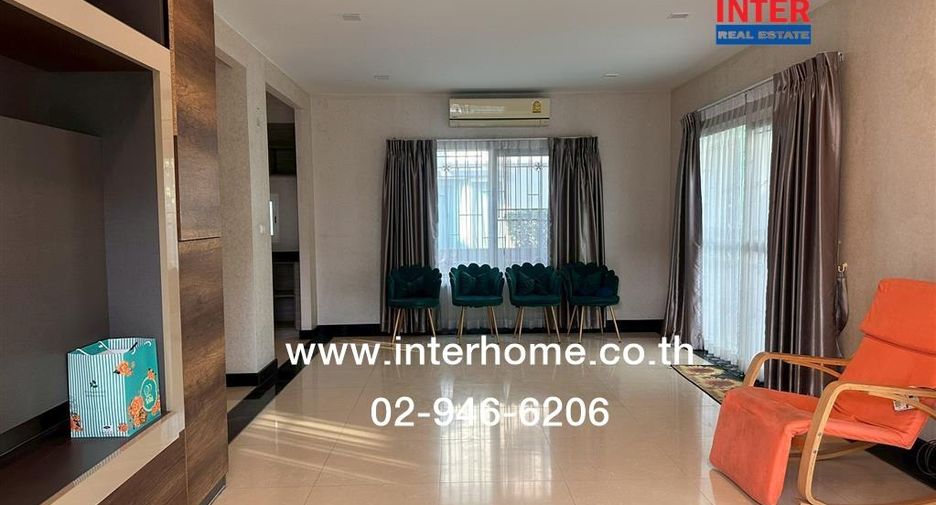 For sale 3 bedrooms house in Mueang Pathum Thani, Pathum Thani