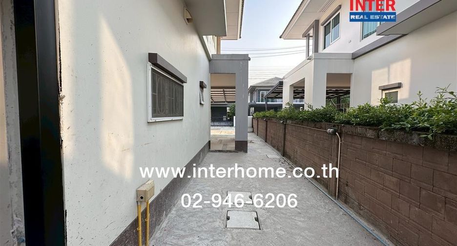 For sale 3 bedrooms house in Mueang Pathum Thani, Pathum Thani